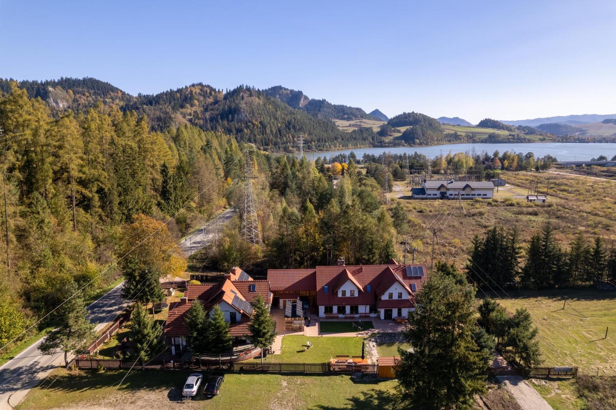 فندق Base Camp Pieniny Niedzica المظهر الخارجي الصورة