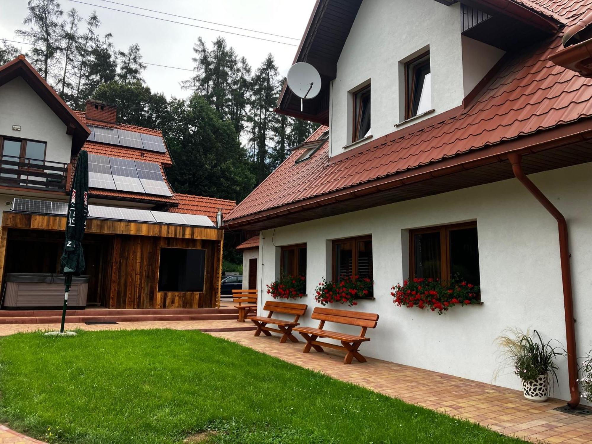 فندق Base Camp Pieniny Niedzica المظهر الخارجي الصورة
